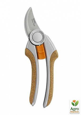 Плоскостной секатор Fiskars Quantum (111970)